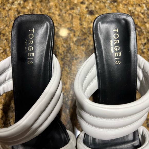 TORGEIS New York Size  10 - Picture 2 of 13